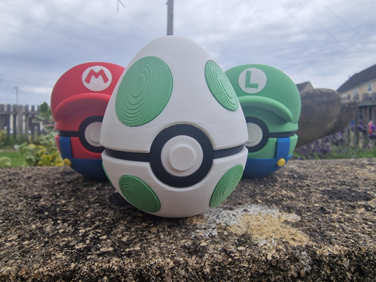 Pokebola - Yoshi Egg
