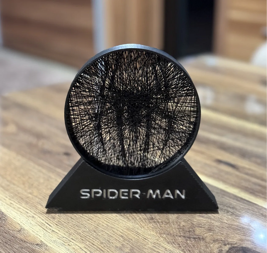 Adorno de Hilos - Simbolo Spider Man