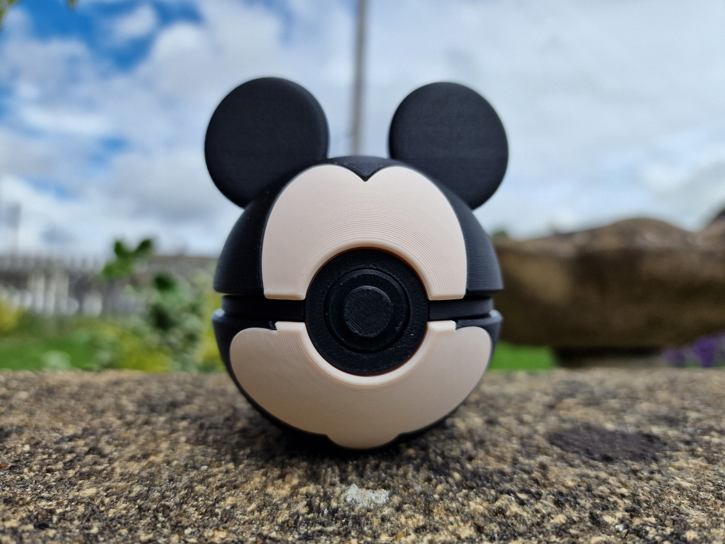 Pokebola - Mickey