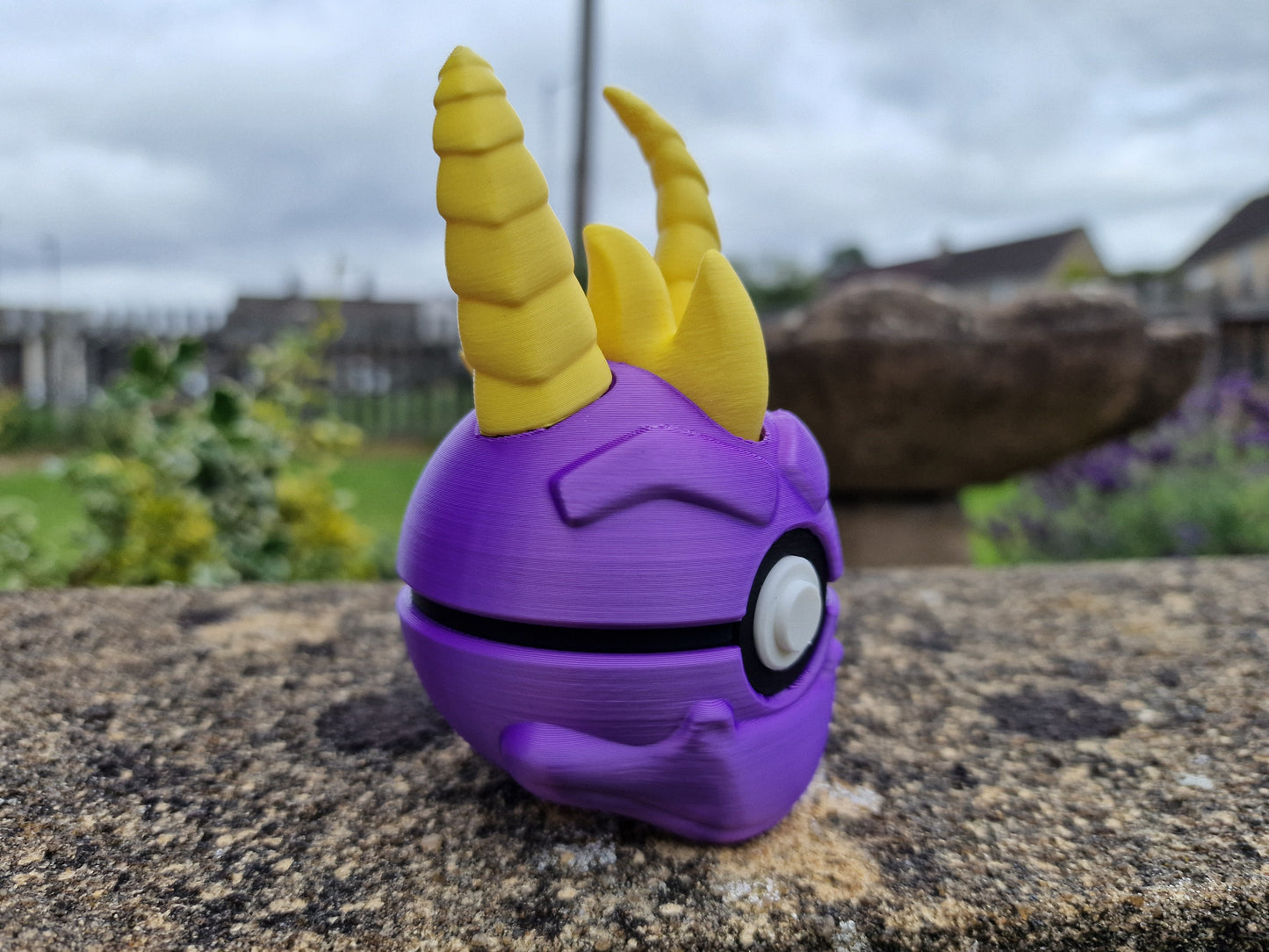 Pokebola - Spyro